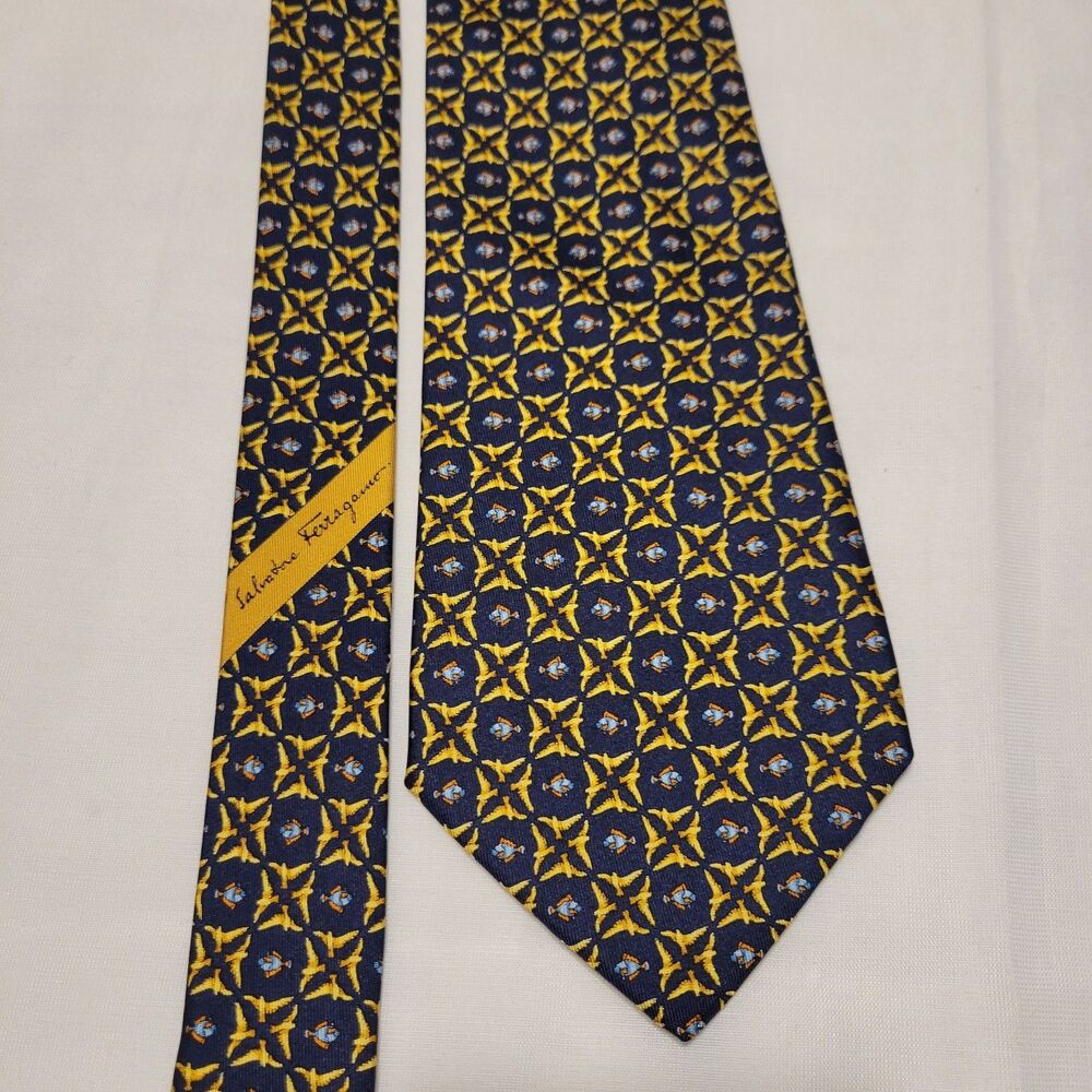 Salvatore Ferragamo Men's Tie 100% Silk